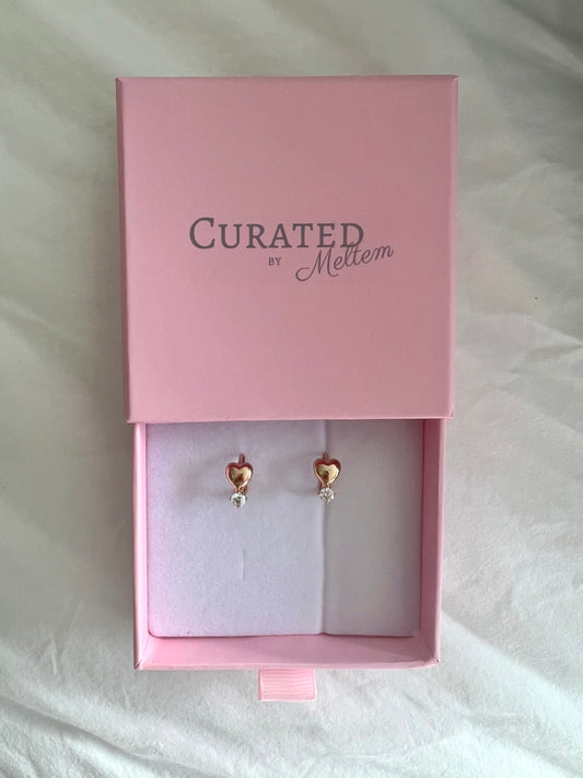 Amelia Single Stone Heart Earrings