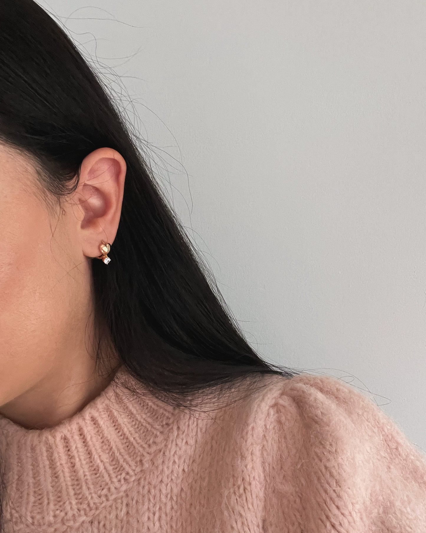 Amelia Single Stone Heart Earrings